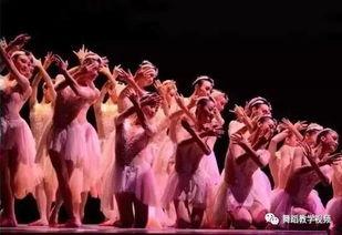 一个女孩的舞蹈,捕捉少女舞姿的灵动瞬间